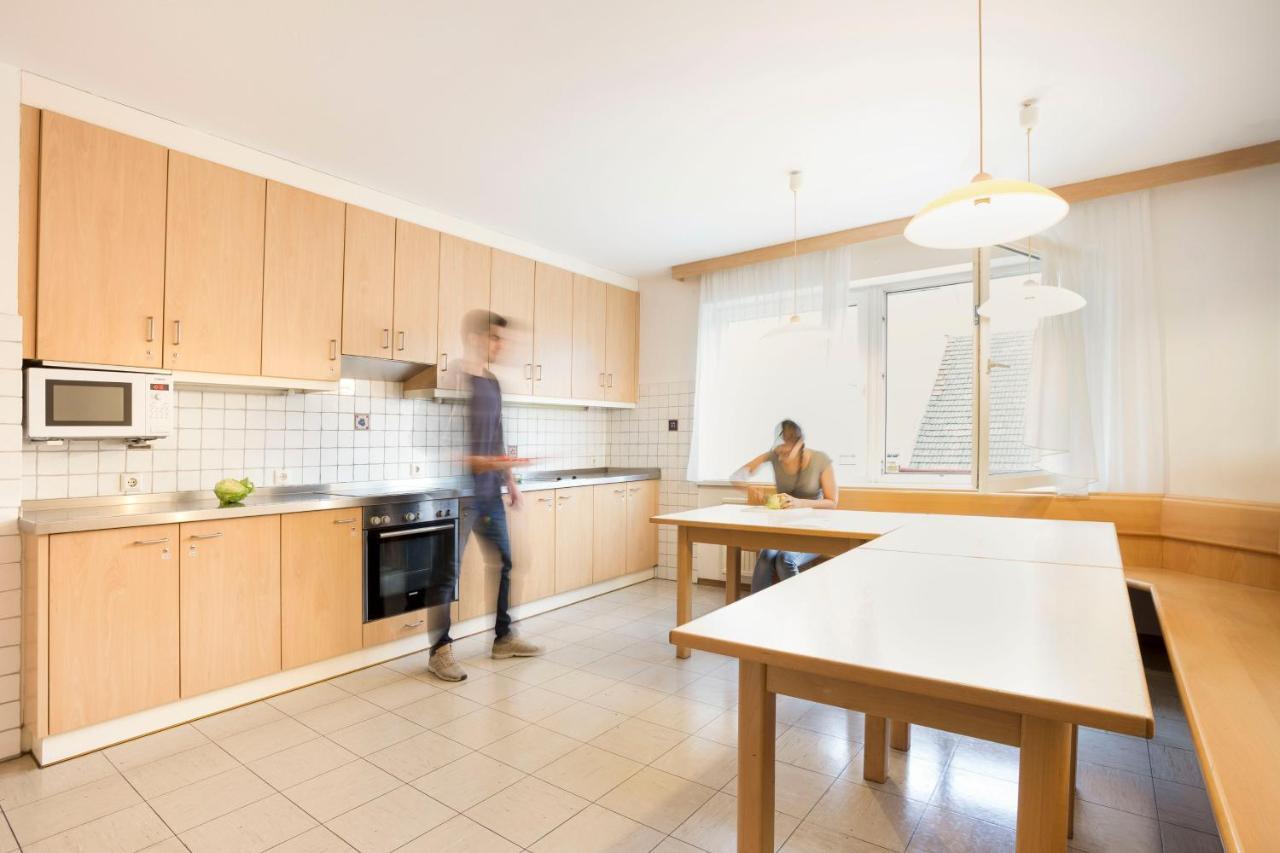 Mynext - Westbahnhof One Hostel *