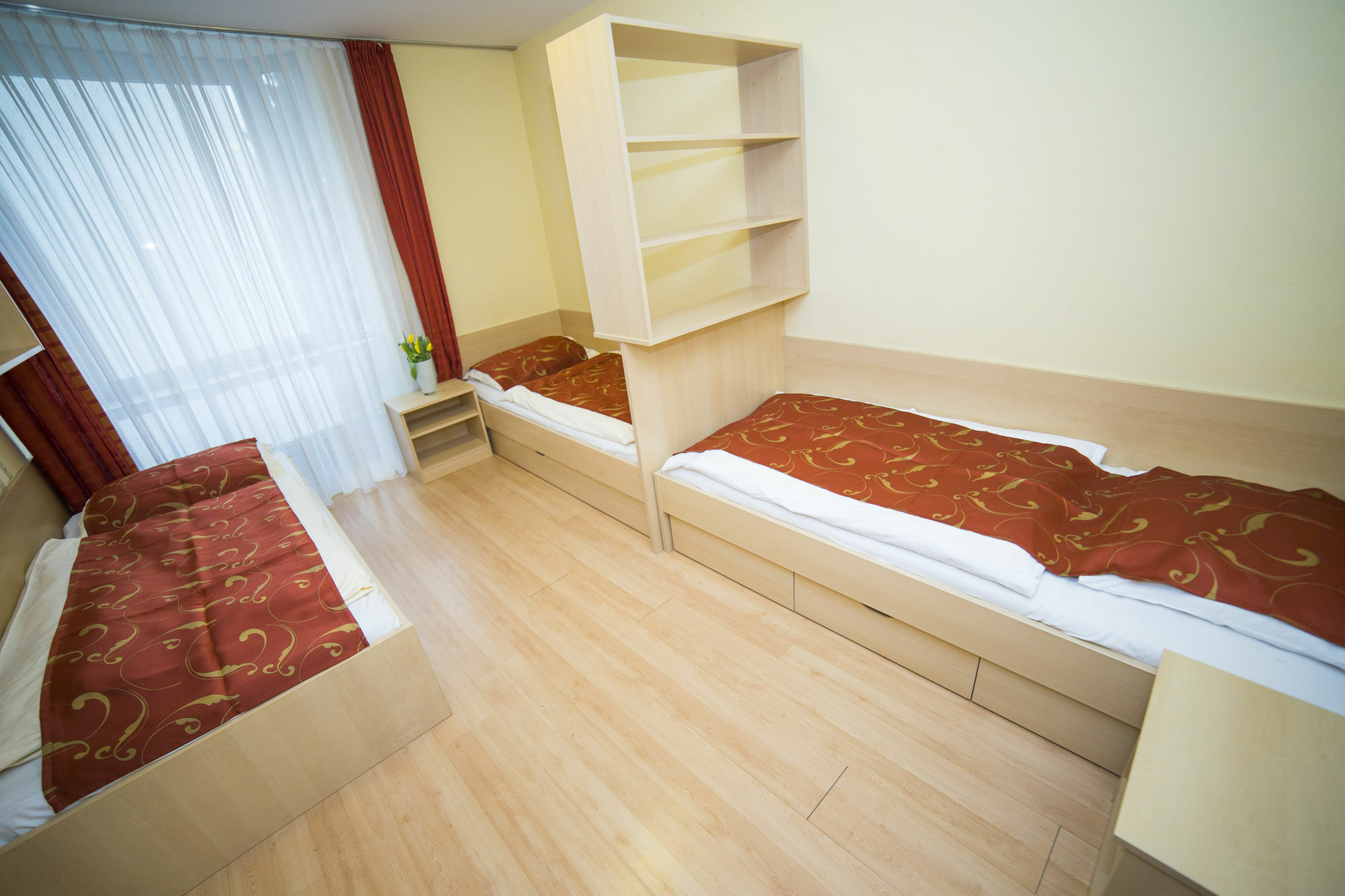 Hostel Mynext - Westbahnhof One Vienna