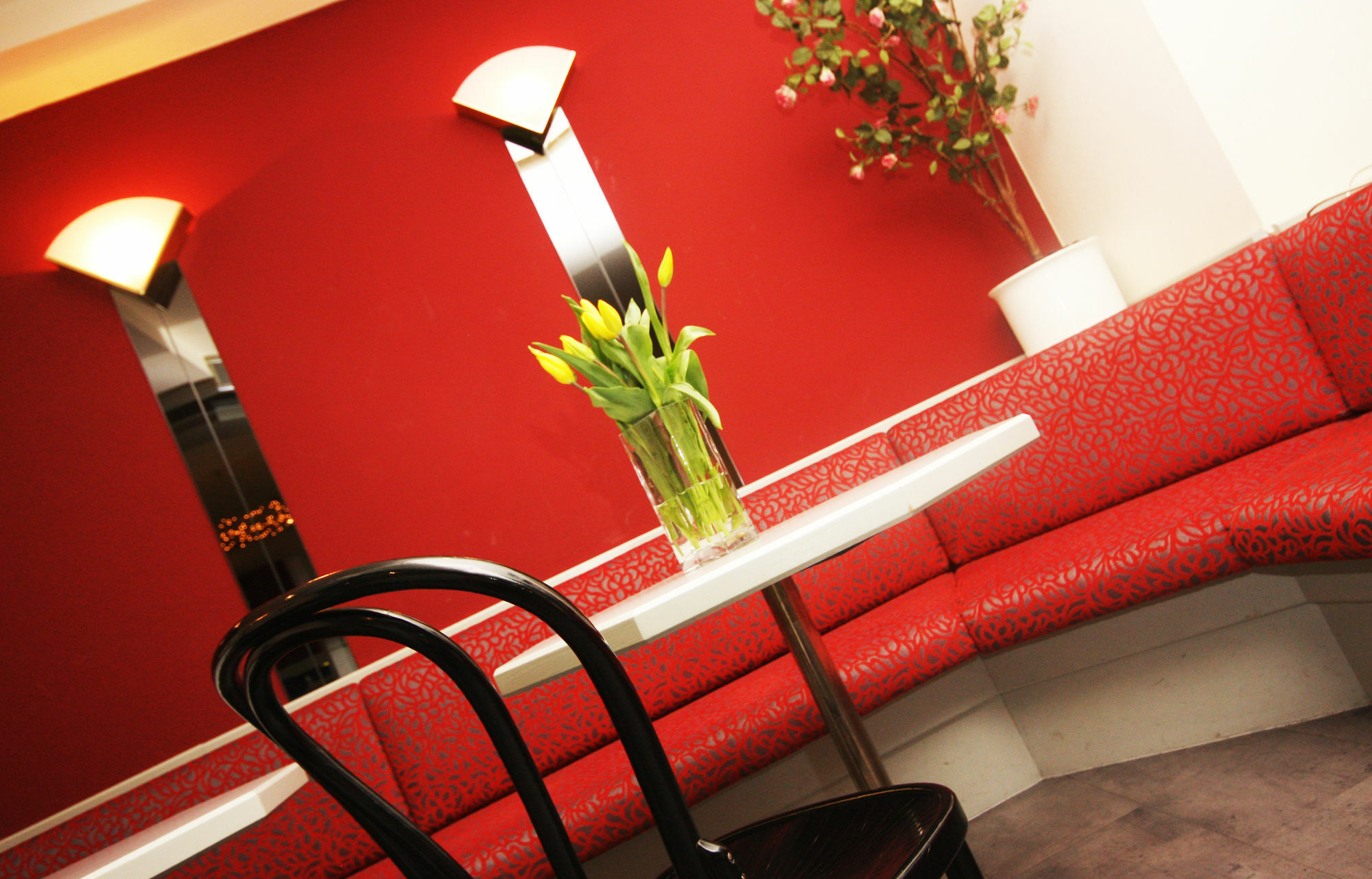 Mynext - Westbahnhof One Hostel Vienna