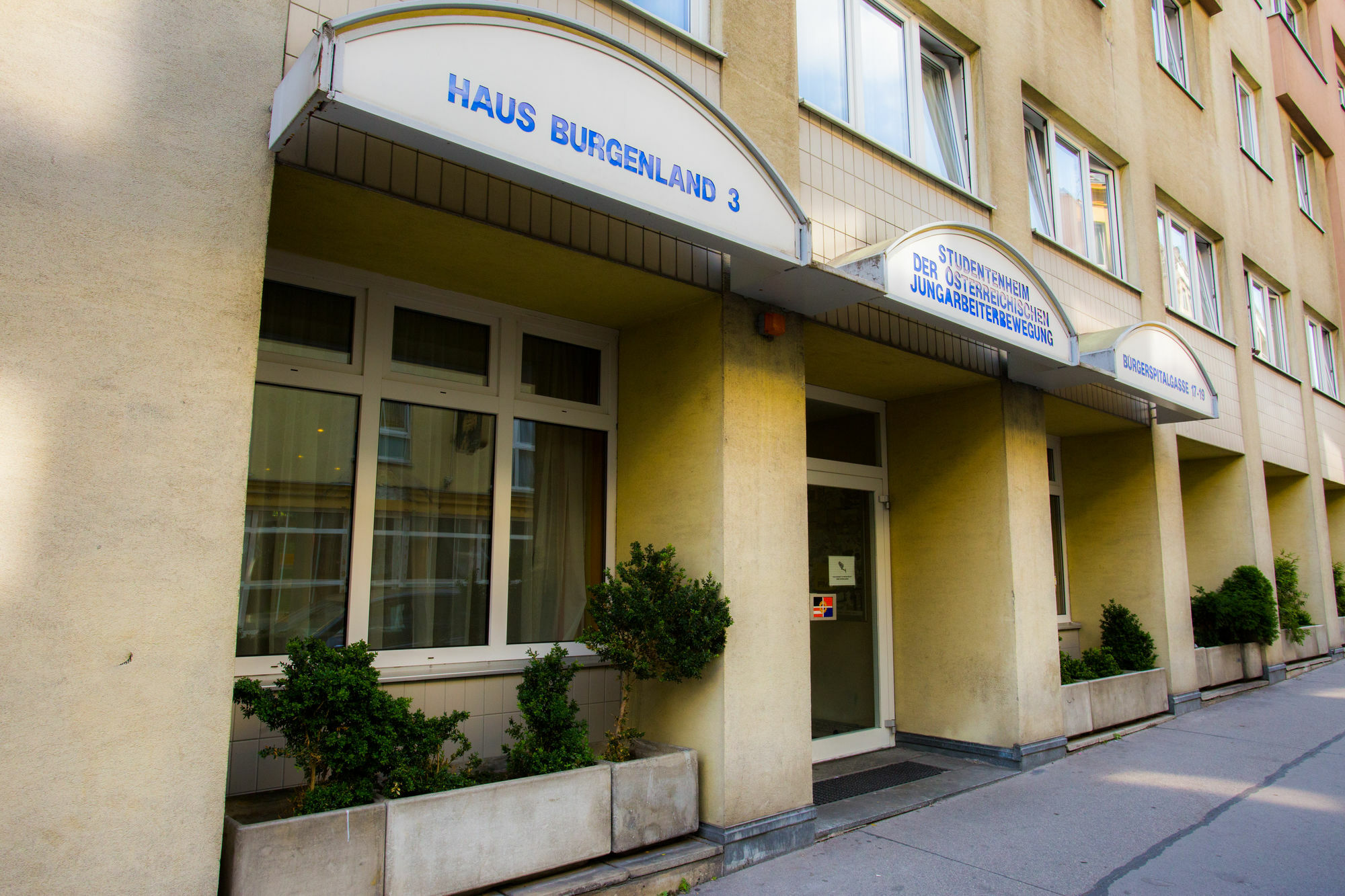 Mynext - Westbahnhof One Hostel Vienna